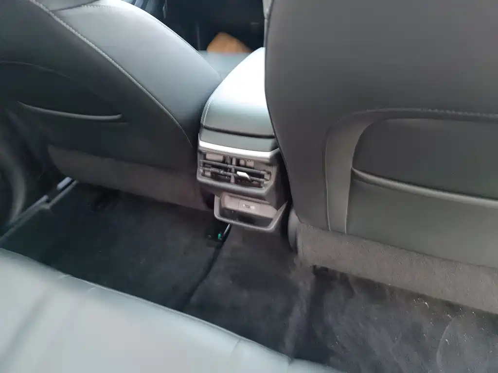 GEELY AUTO EMGRAND 2021