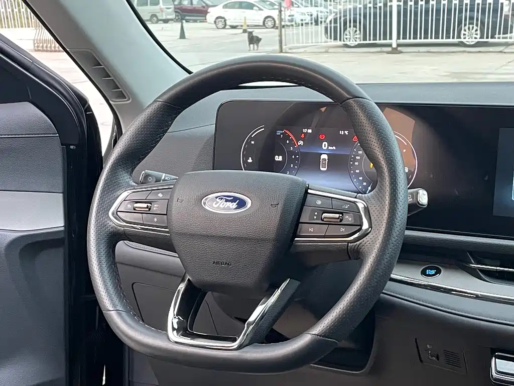 FORD EQUATOR SPORT 2024