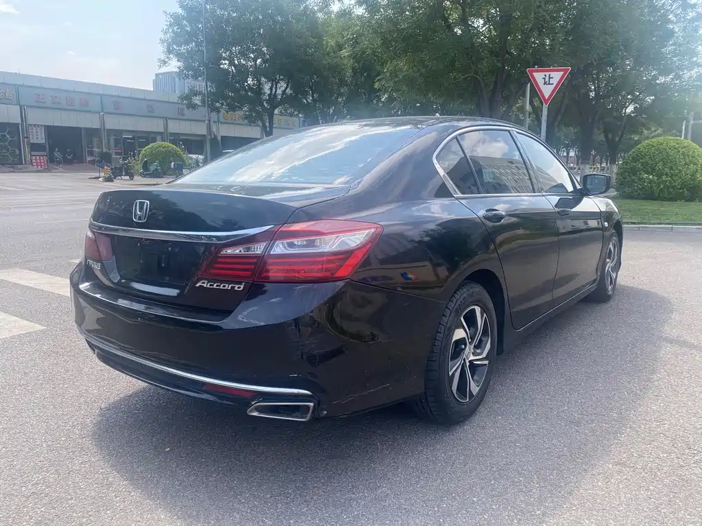 HONDA ACCORD 2016