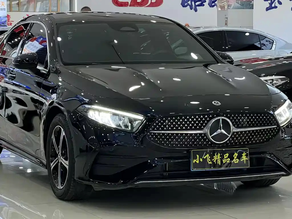 MERCEDES BENZ A-CLASS 2023