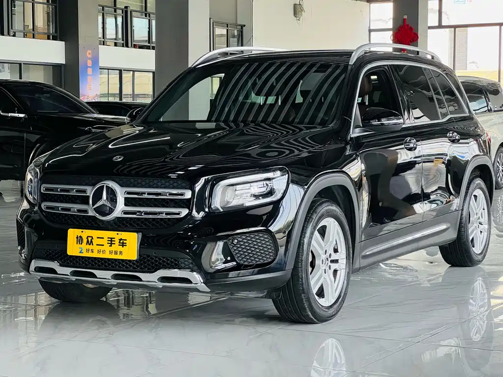 MERCEDES BENZ GLB 2022