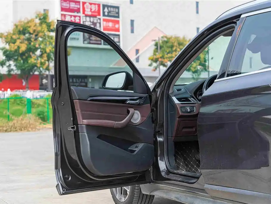BMW X1 2021