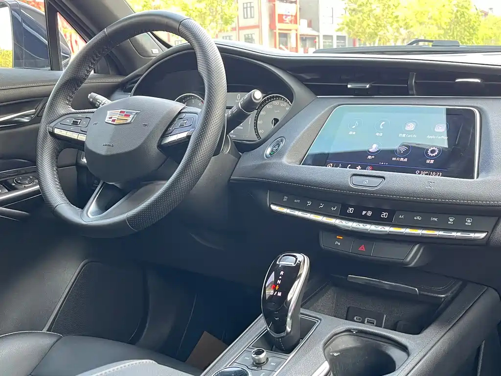 CADILLAC XT4 2020