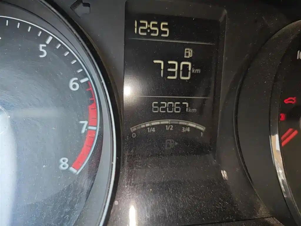 VOLKSWAGEN LAVIDA 2017