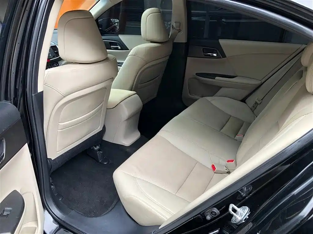 HONDA ACCORD 2015