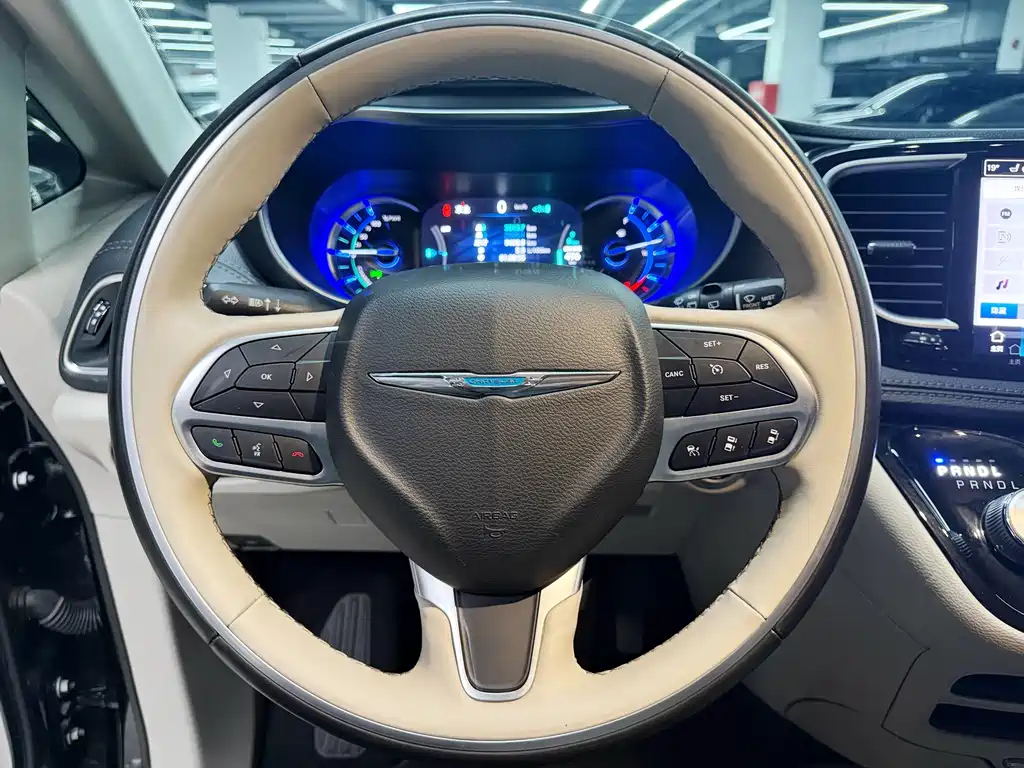 CHRYSLER BIG 捷龙PHEV IMPO 2025