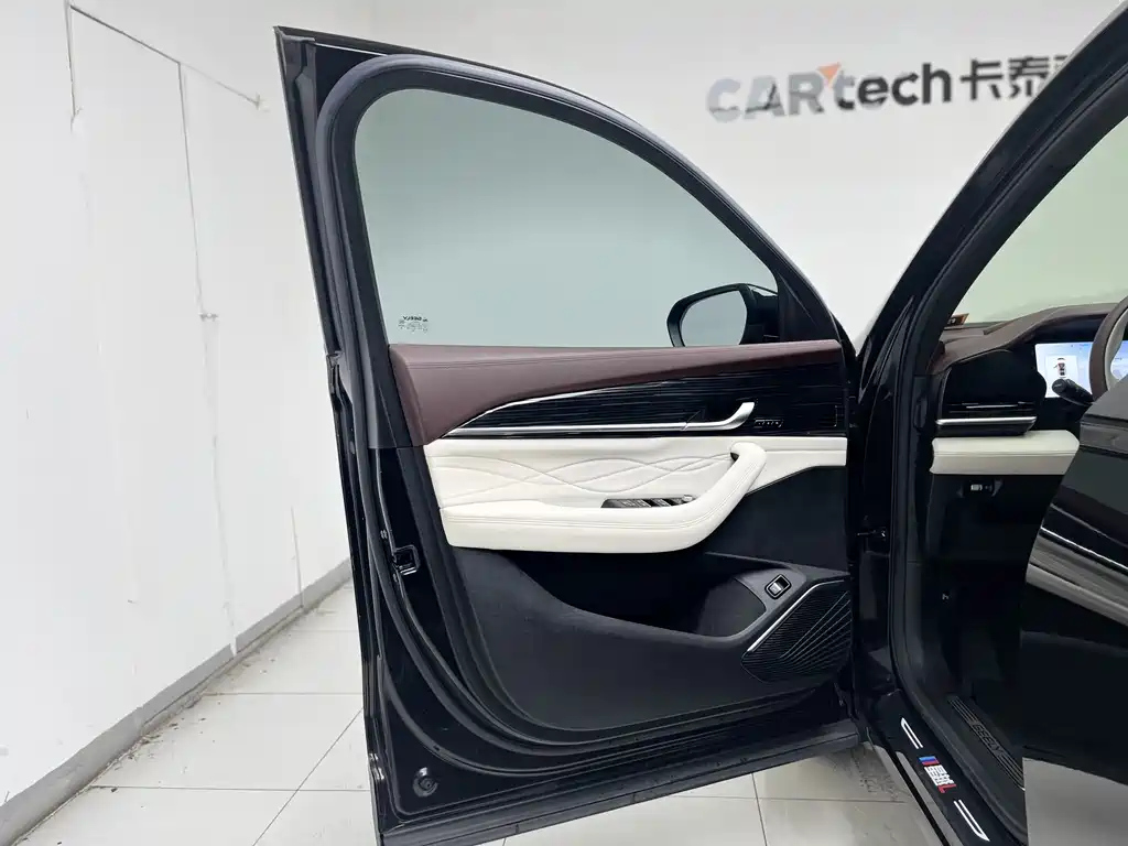 GEELY AUTO MONJARO 2021