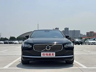 VOLVO S90 2024