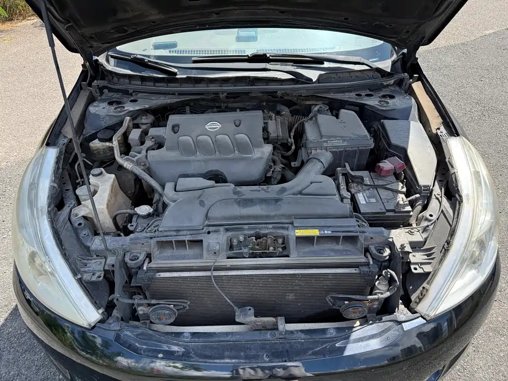 NISSAN TEANA 2012