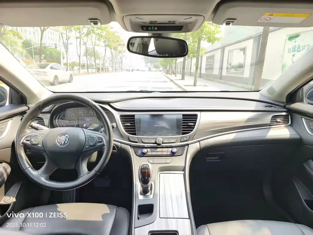 BUICK LACROSSE 2019