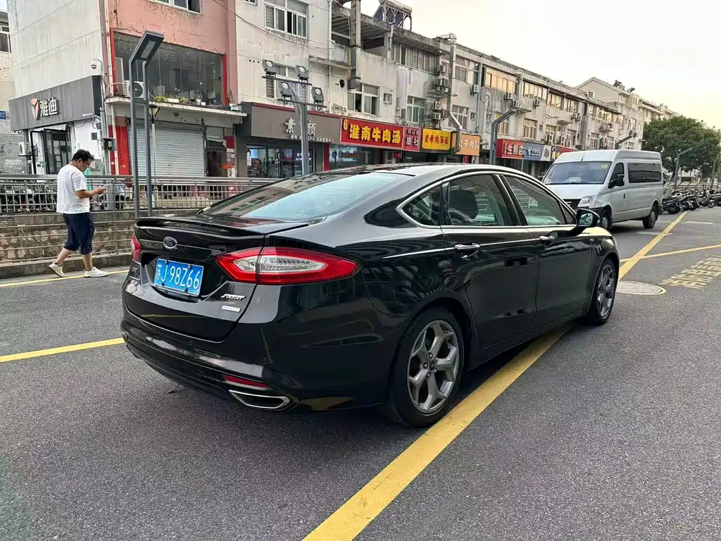 FORD MONDEO 2013