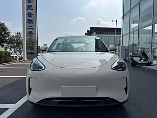 GEELY AUTO XINGYUAN 2025