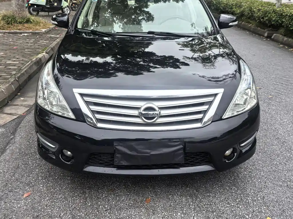 NISSAN TEANA 2013