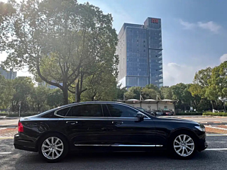 VOLVO S90 2020
