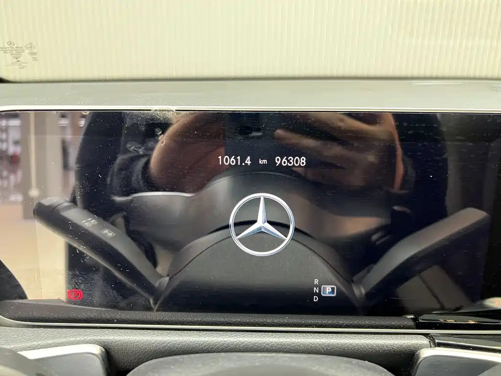 MERCEDES BENZ GLB 2020