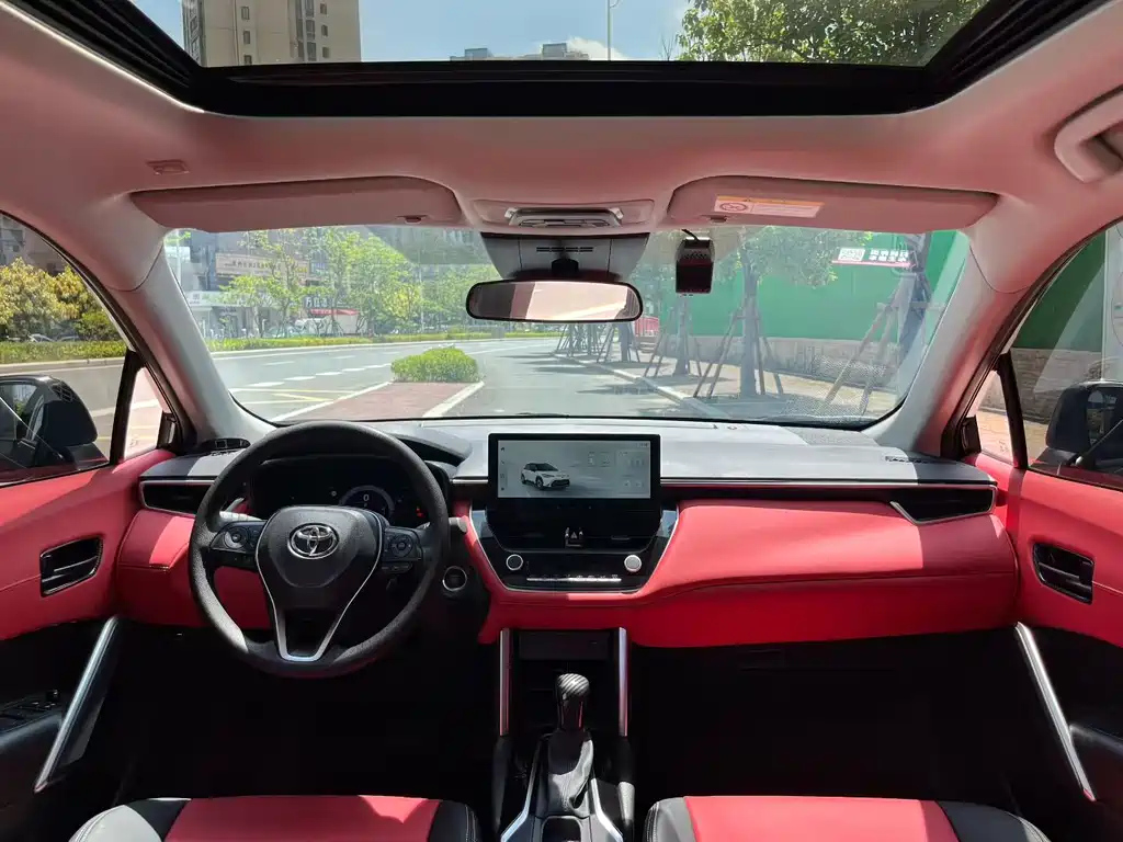 TOYOTA FRONTLANDER 2023