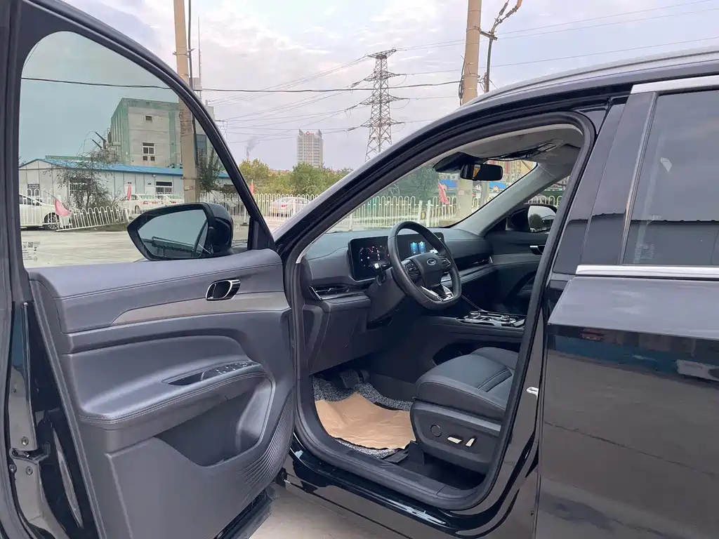 FORD EQUATOR SPORT 2024