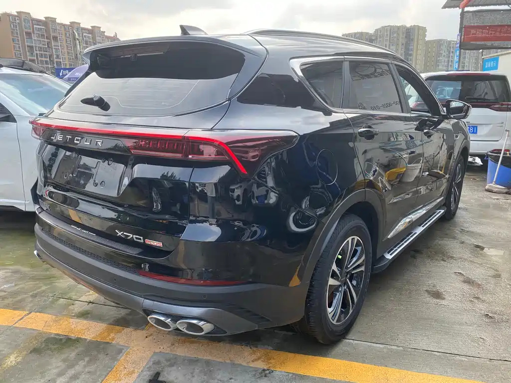 JETOUR X70 PLUS 2021