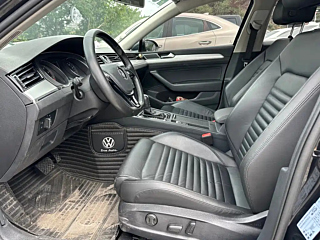 VOLKSWAGEN MAGOTAN 2019