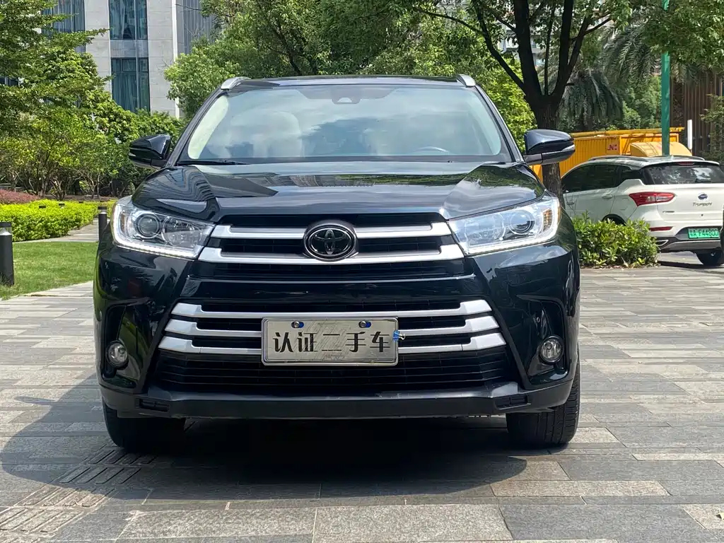 TOYOTA HIGHLANDER 2018