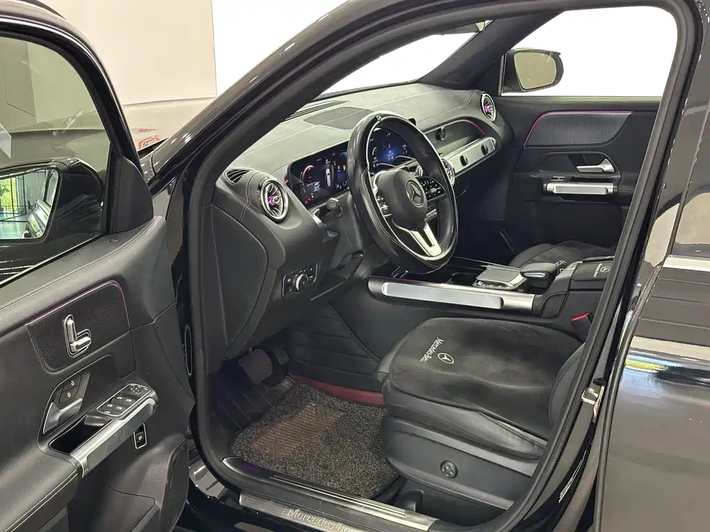 MERCEDES BENZ GLB 2020
