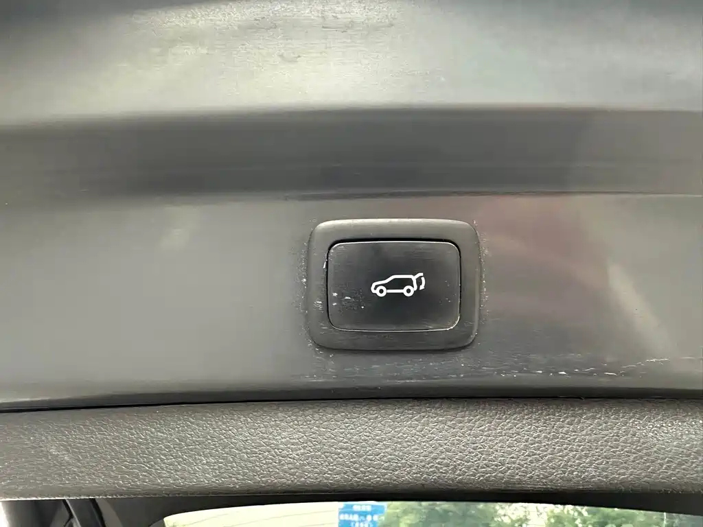 ROEWE RX5 2021