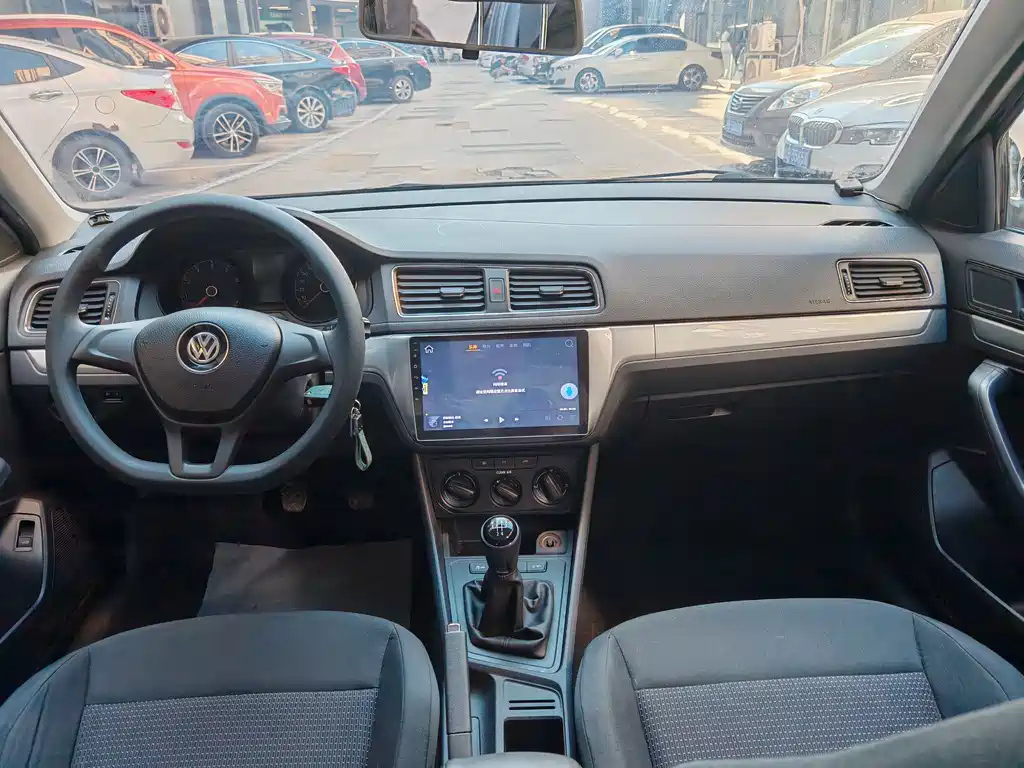 VOLKSWAGEN LAVIDA 2018