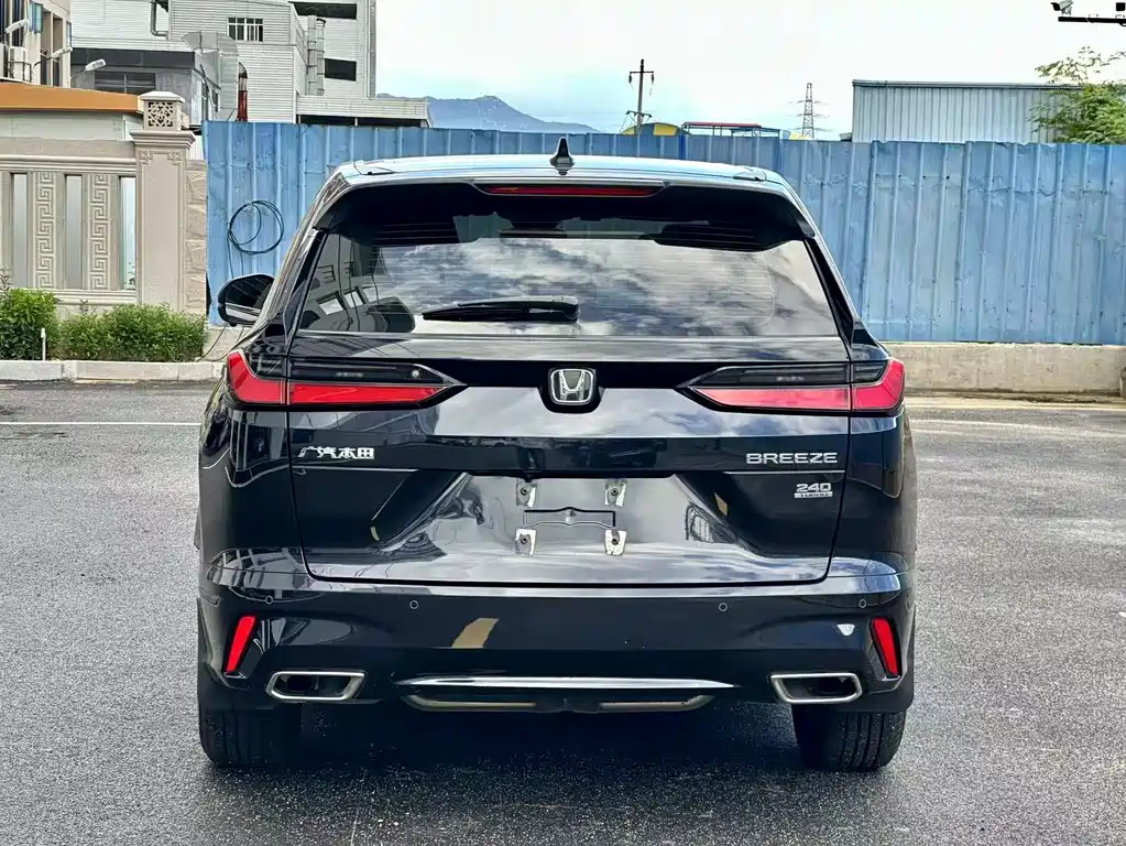 HONDA BREEZE 2024