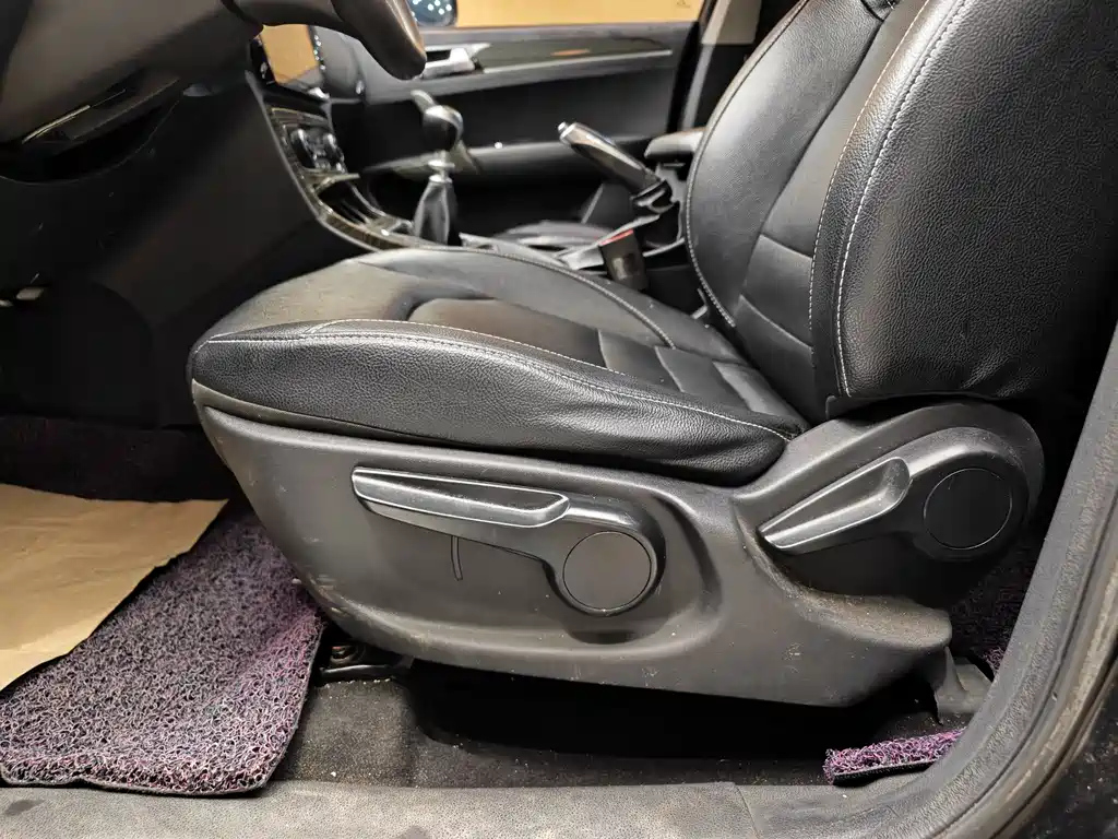 ZOTYE T600 2015