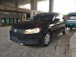 VOLKSWAGEN SANTANA 2017