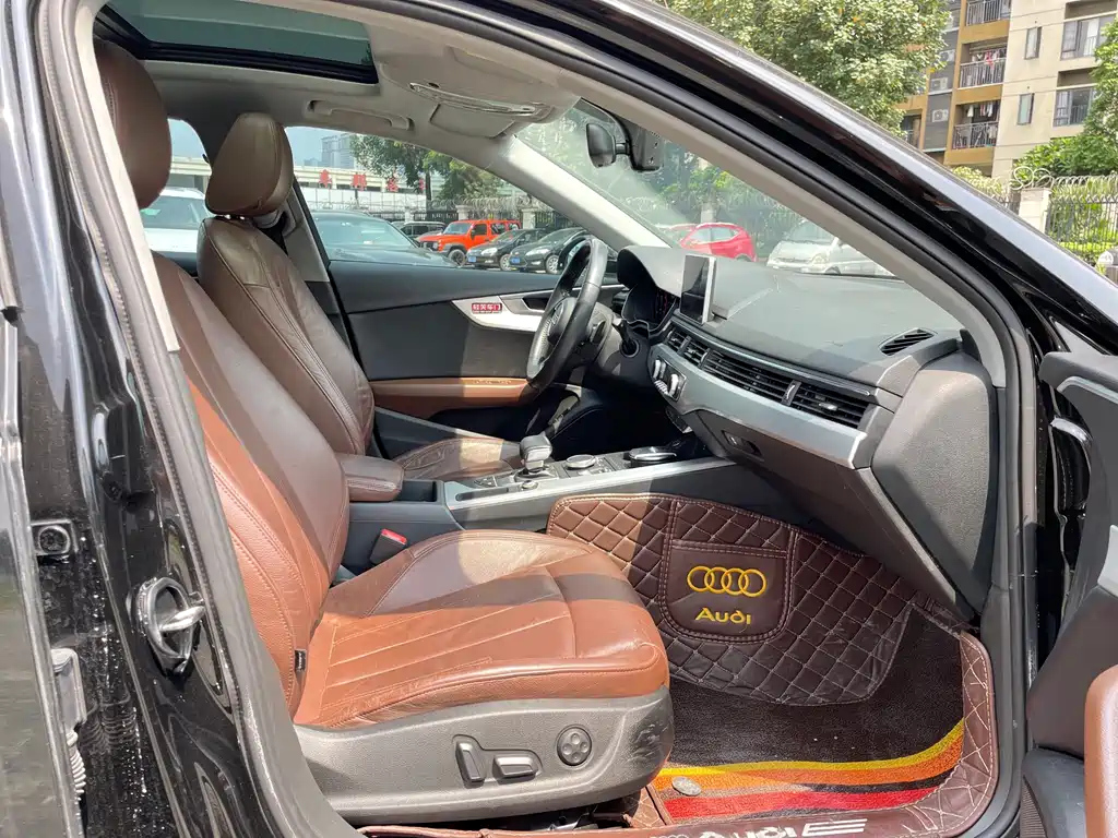 AUDI A4L 2019