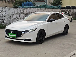 Заказать MAZDA 3 AXELA