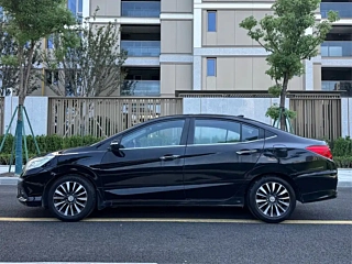 HONDA CRIDER 2015