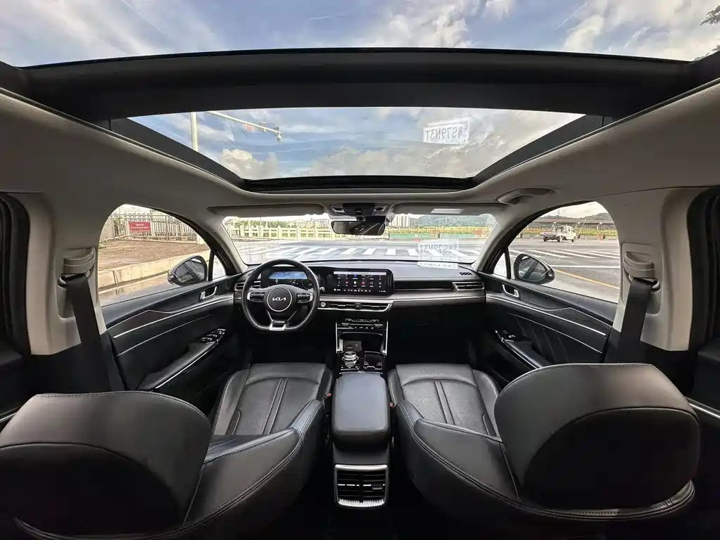 KIA K5 2022
