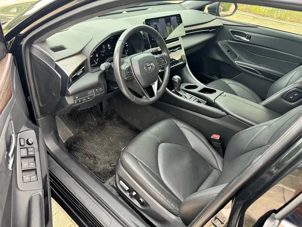 TOYOTA AVALON 2023