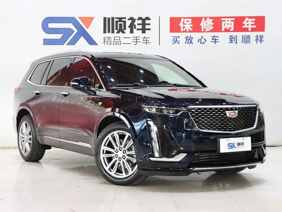 CADILLAC XT6 2021