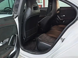MERCEDES BENZ CLA  2021 YEAR CLA 200 2021