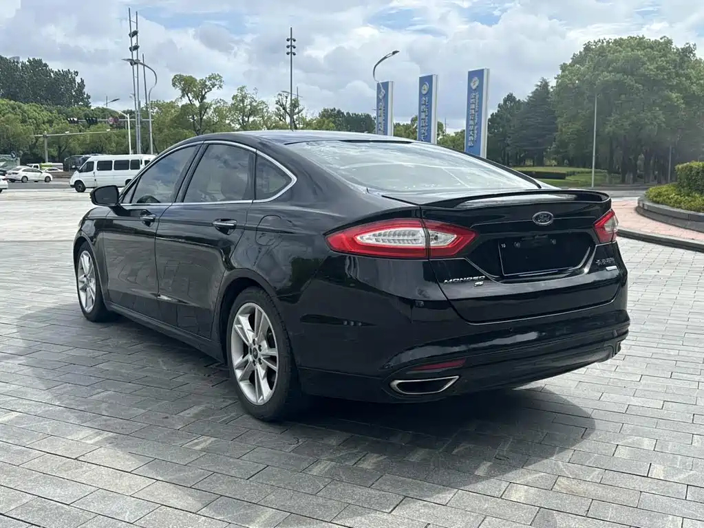 FORD MONDEO 2013