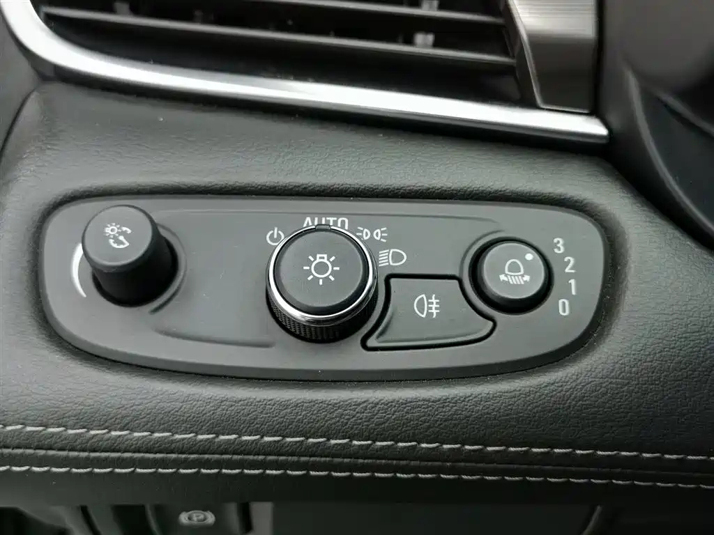 BUICK LACROSSE 2021