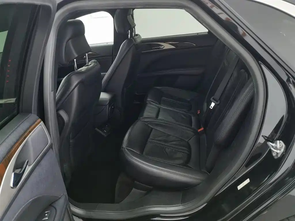 LINCOLN MKZ 2018