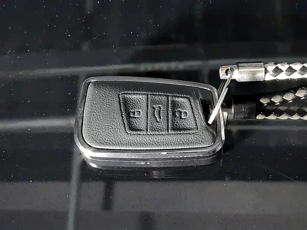 VOLKSWAGEN MAGOTAN 2023