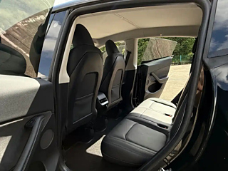 TESLA MODEL Y  2022 YEAR FACELIFT  POWER EDITION 2022