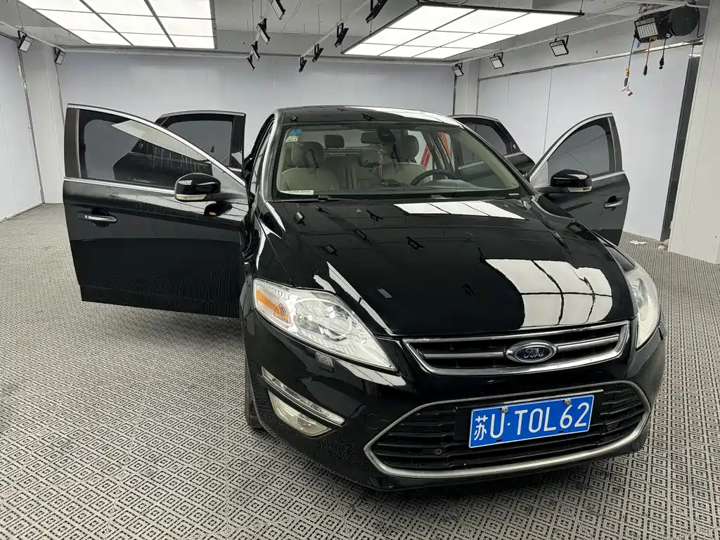 FORD MONDEO - WINNER 2012