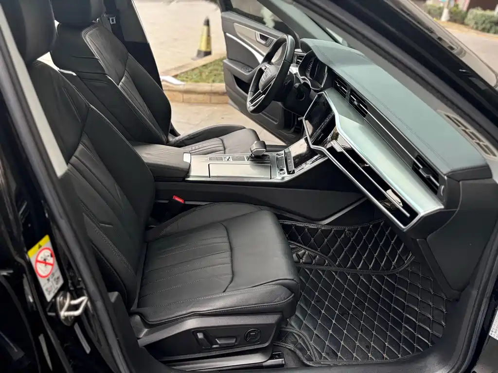 AUDI A6L 2021
