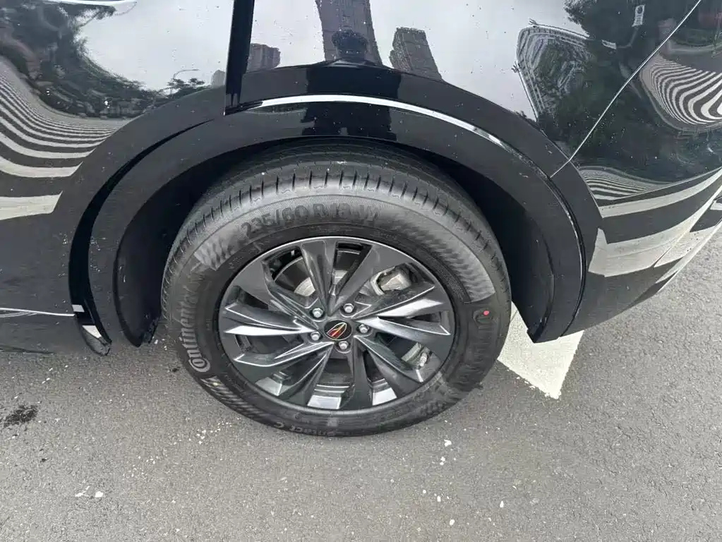 HONGQI HS5 2023