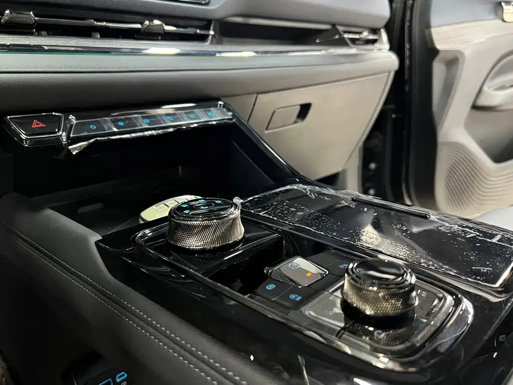 FORD EQUATOR SPORT 2023