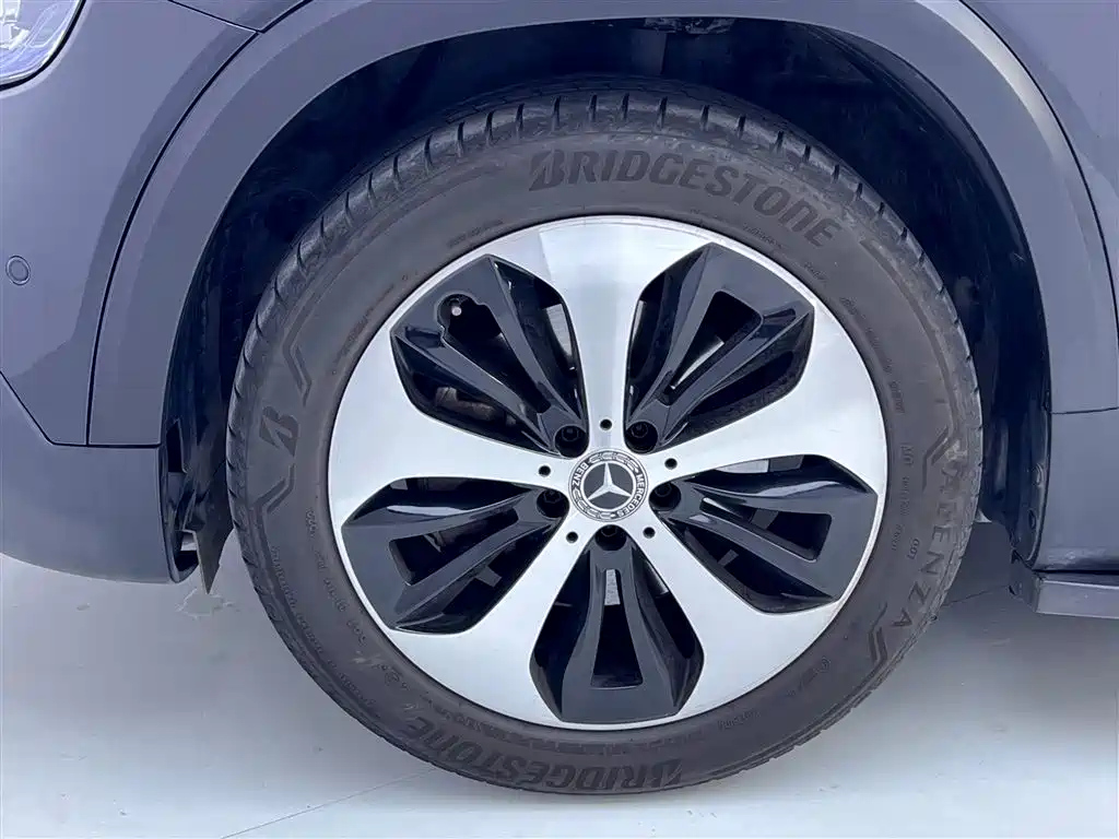 MERCEDES BENZ GLB 2022
