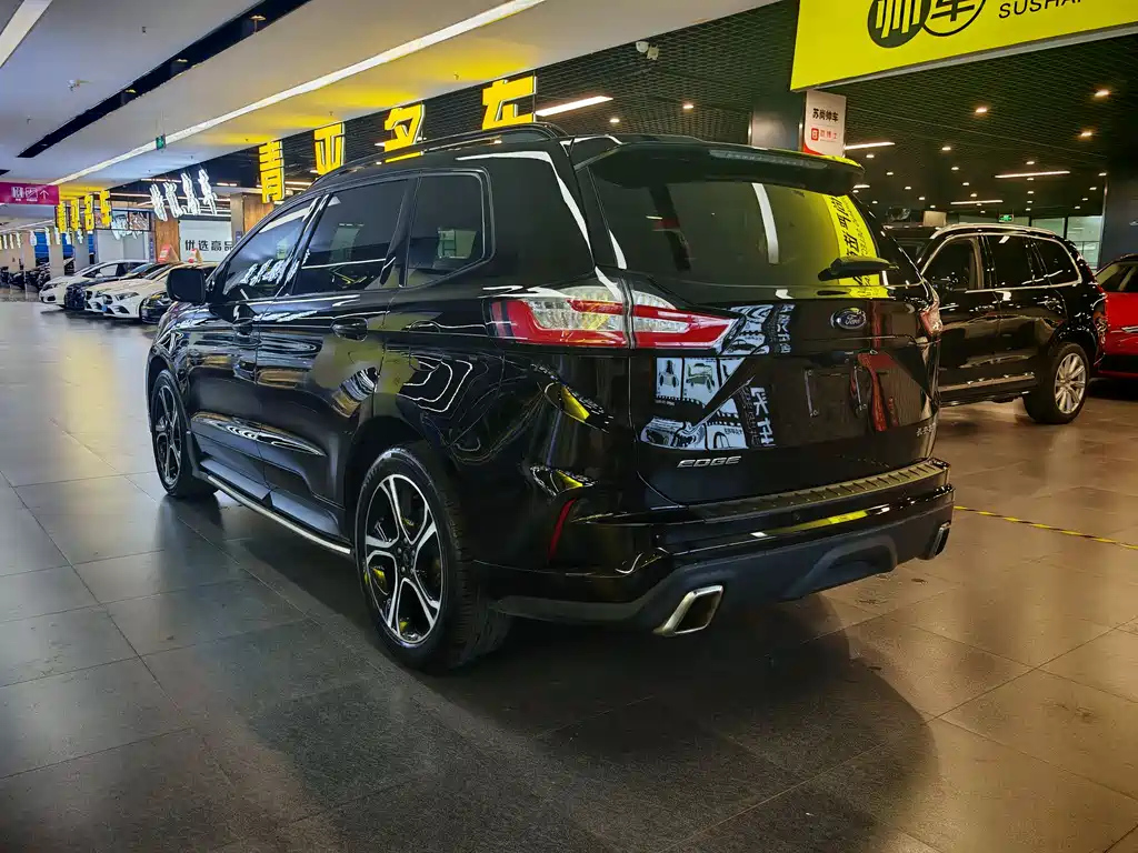 FORD EDGE 2021
