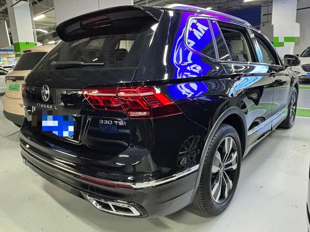VOLKSWAGEN TIGUAN L 2022