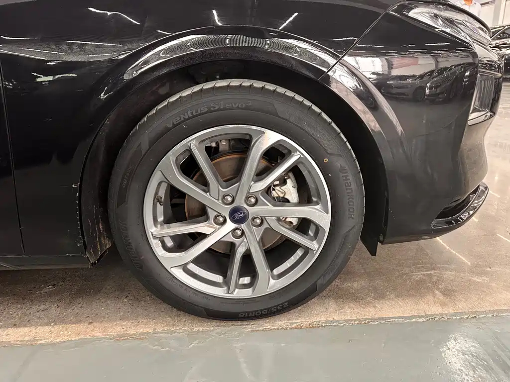 FORD MONDEO 2023